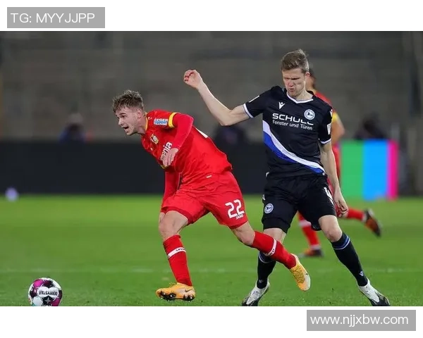 意甲赛场惊现冷门莱比锡与波尔图战平引发热议