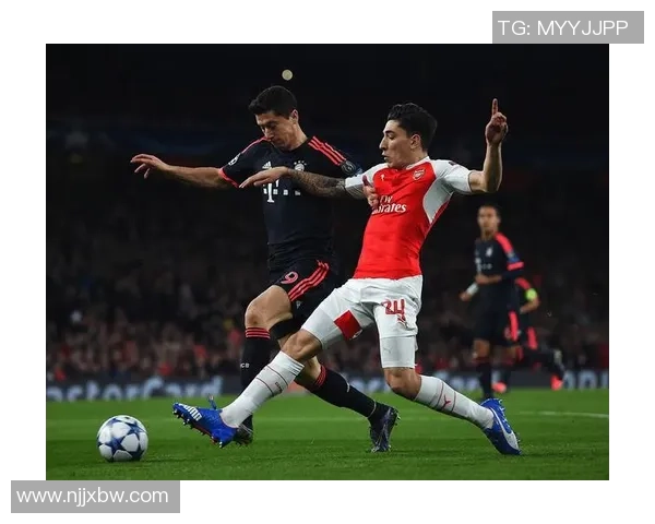 西甲焦点战：拜仁逆转曼城3-0全场沸腾激情四溢